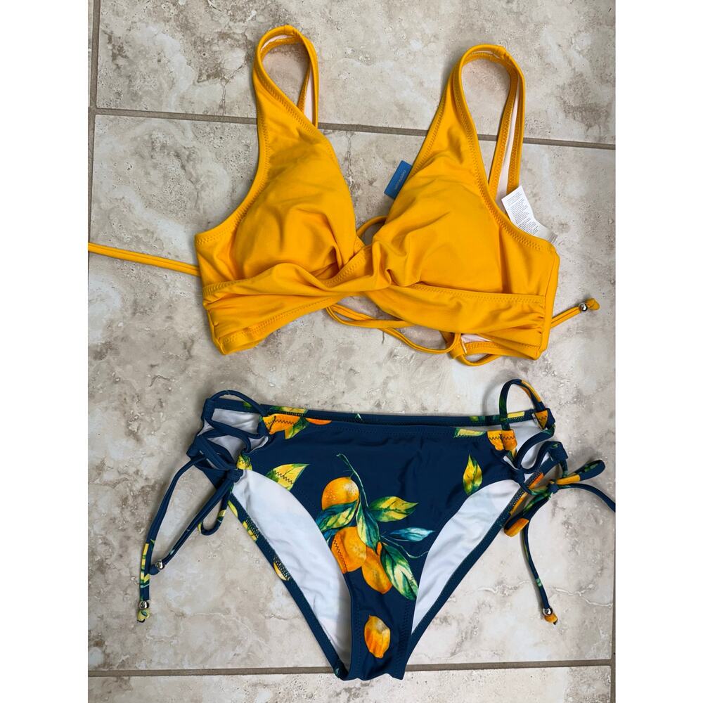 Cupshe Small Lemon Wrap Bikini Top & Side-Tie Ruched Bottoms Swim suit $40 new - Picture 3 of 8